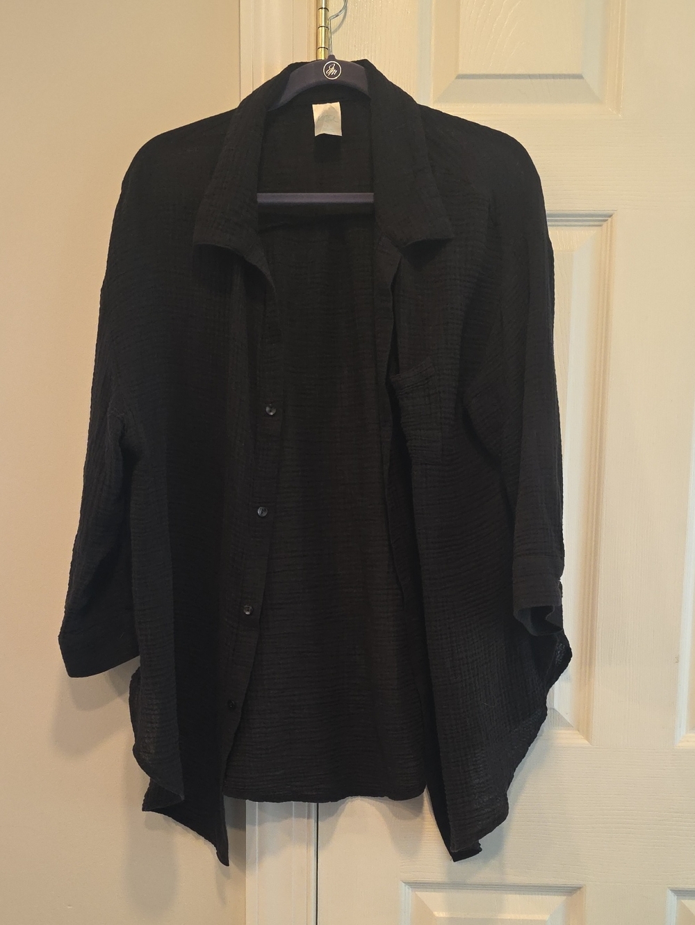 Kona Sol Black Women's Button-Down Top